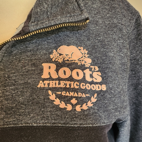Roots Ladies Large 1/4 Zip Pullover - Picture 2 of 7